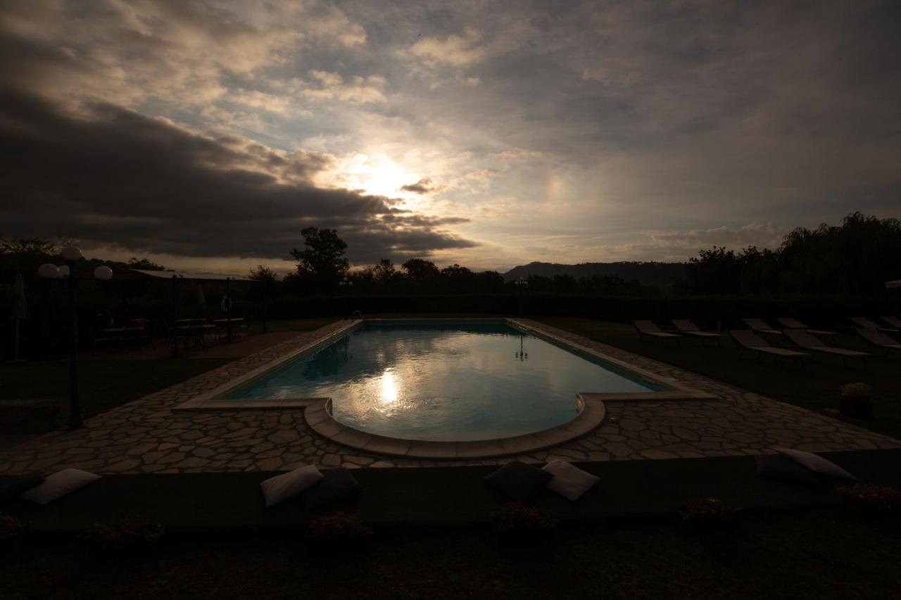 Agriturismo Il Sasso 安吉亚里 外观 照片