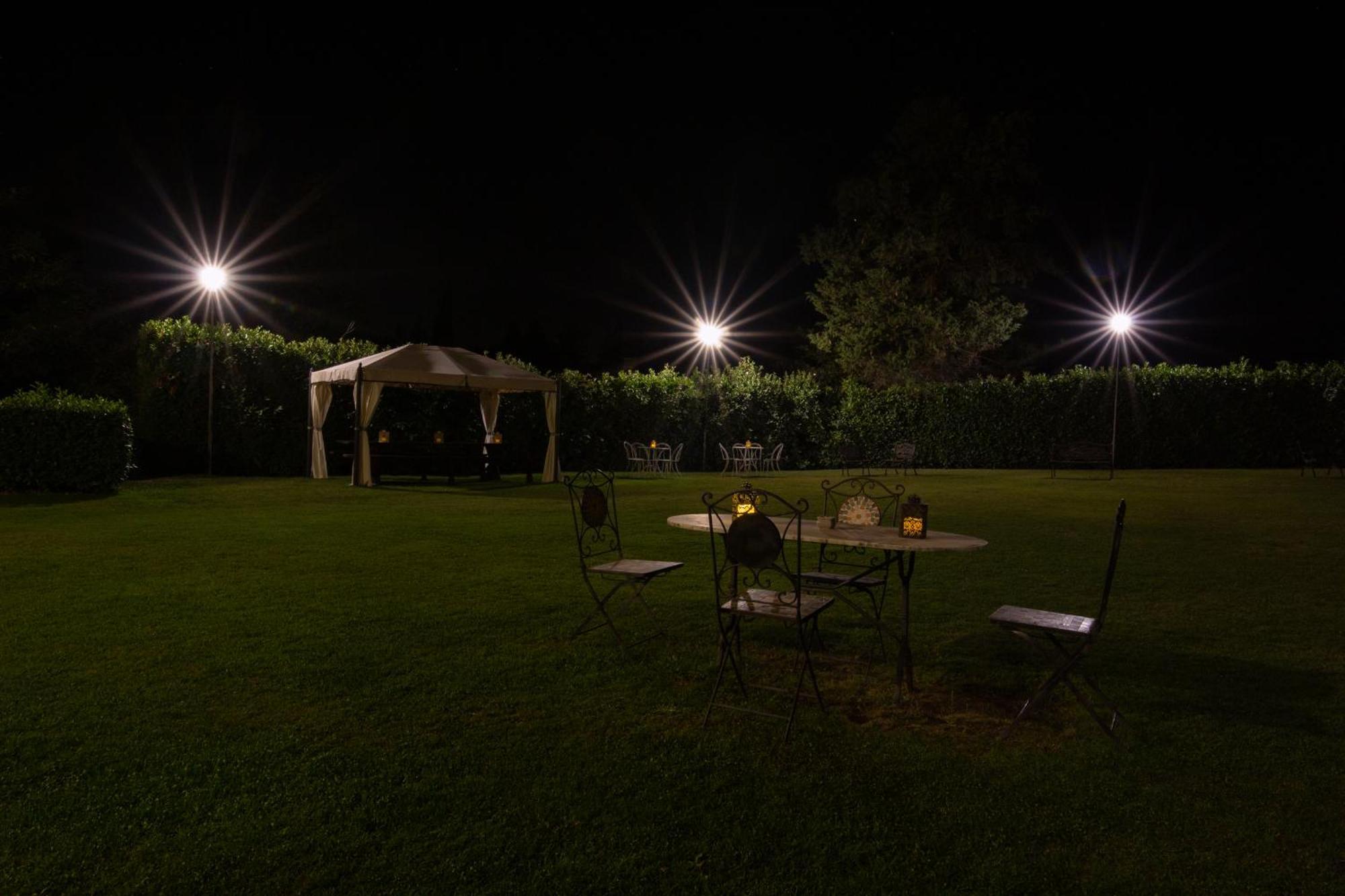 Agriturismo Il Sasso 安吉亚里 外观 照片