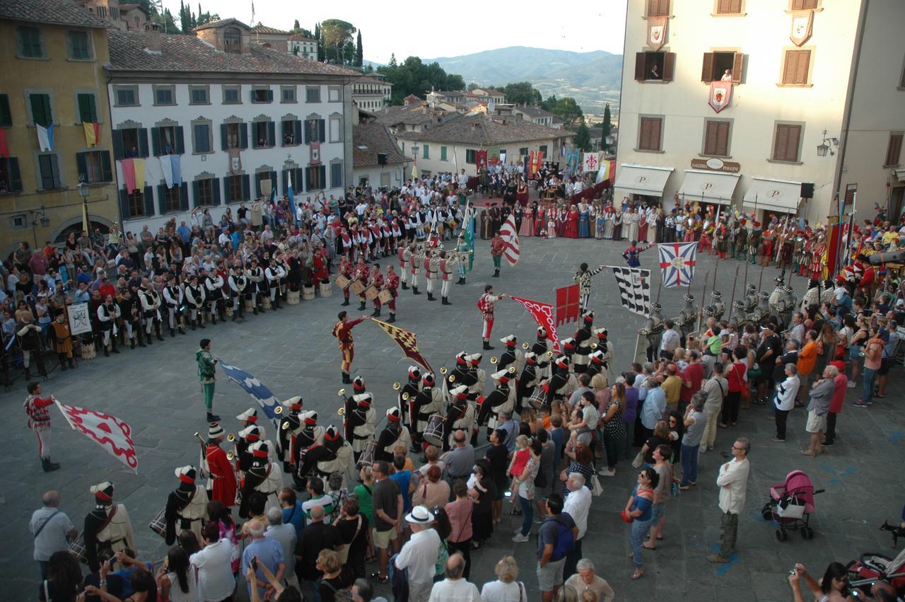 Agriturismo Il Sasso 安吉亚里 外观 照片